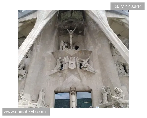 西班牙巴塞罗那：梦幻之城的艺术与风情